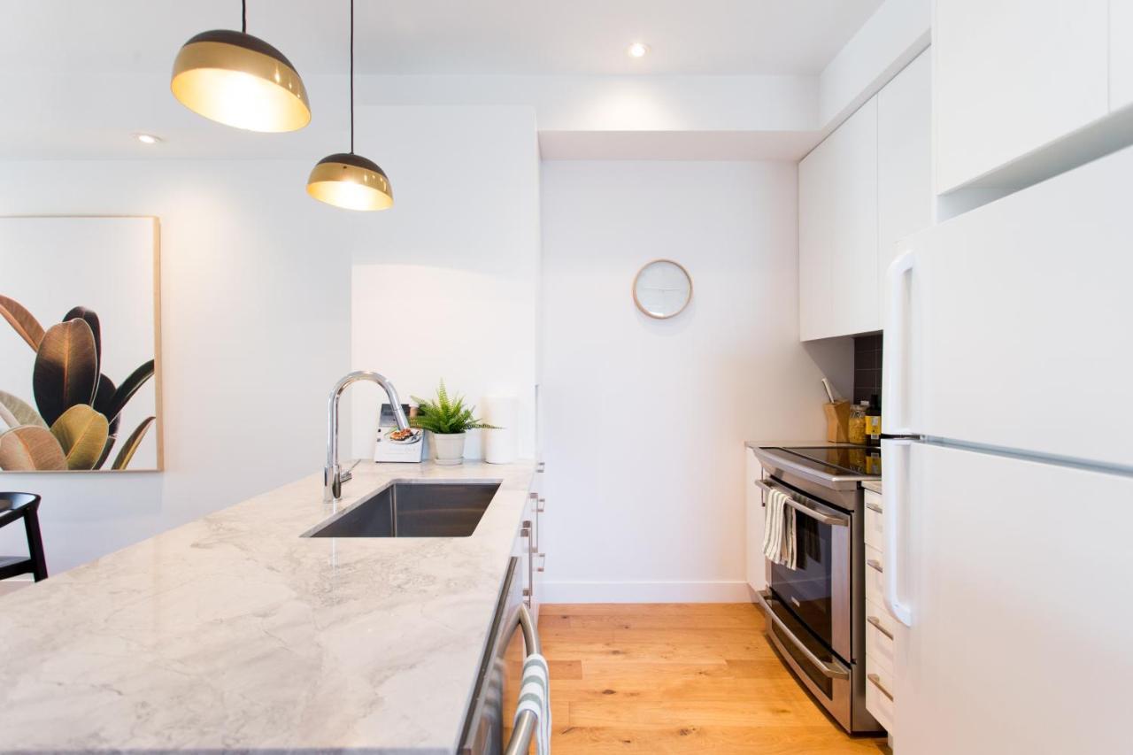 Exquisite Modern In Little Italy By Den Apartamento *
